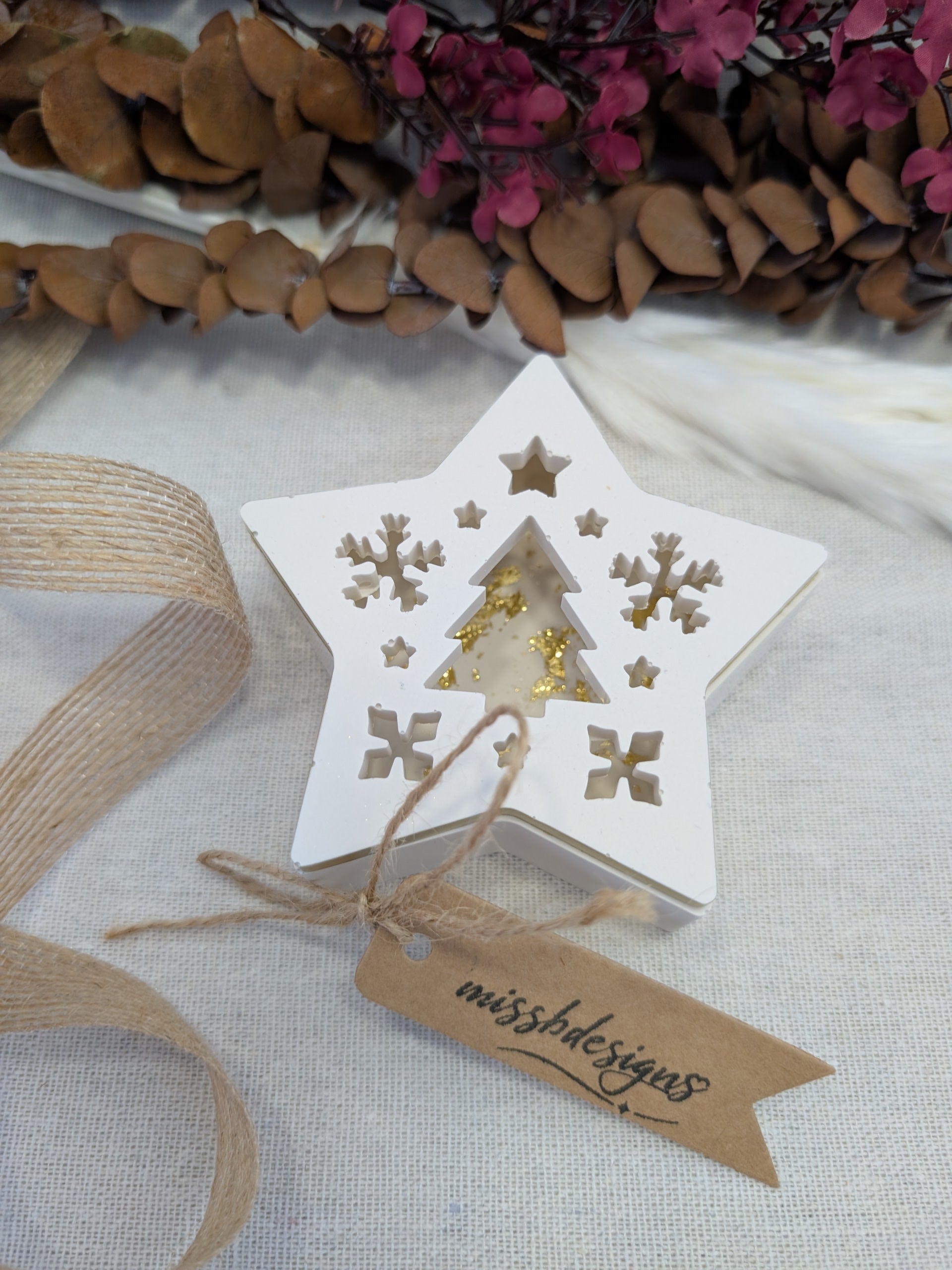 Eco resin Christmas trinket box gold foil inside and lid home decoration