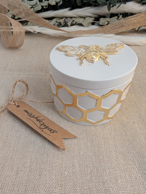 soy wax candle bee pot with lid and gold foil vanilla scented jesmonite eco resin natural colour
