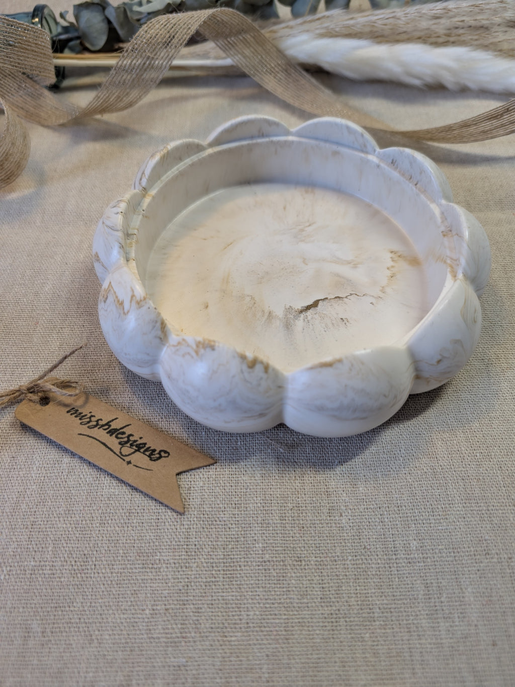 home decor flower shaped eco resin natural beige marbled trinket bowl dish jesmonite decor