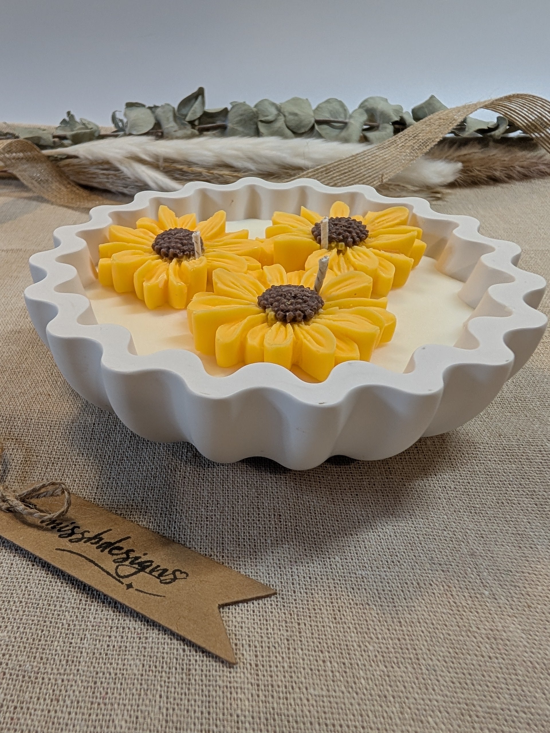 Yellow sunflower sunshine Daisy scented candle made from jesmonite eco resin filled with scented soy wax hand cast neutral natural stone pot  three daisies home decor gift