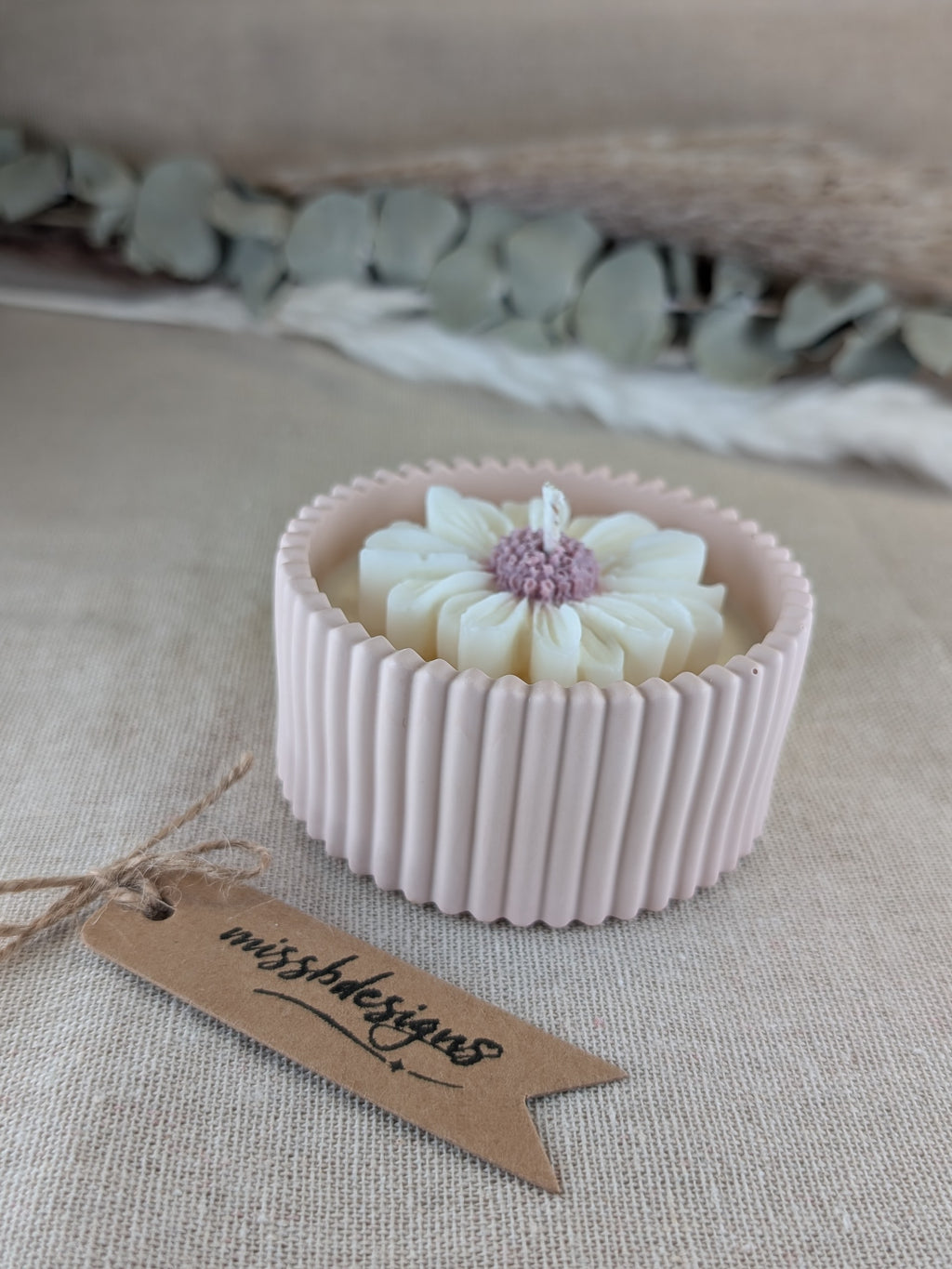 Dusky pink scented candle in handcrafted eco resin container home decor gift