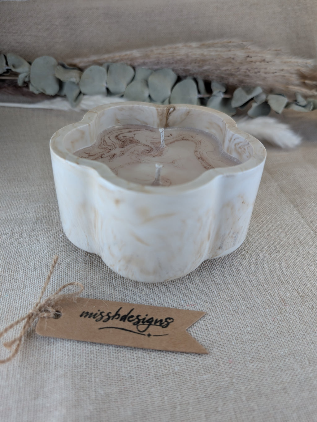Scented candle in beige marble hand crafted eco resin flower shaped container perfect gift