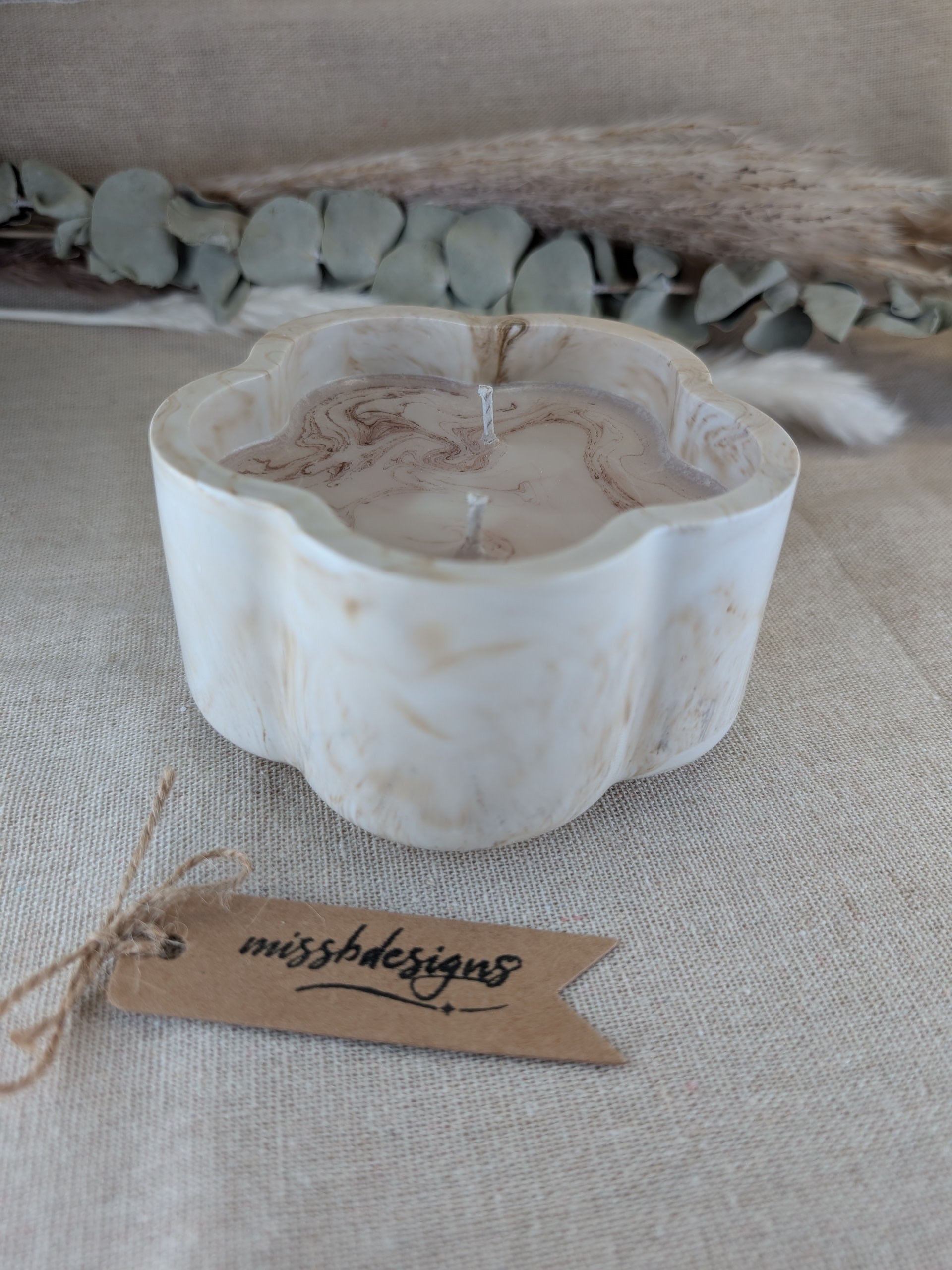 Scented candle in beige marble hand crafted eco resin flower shaped container perfect gift
