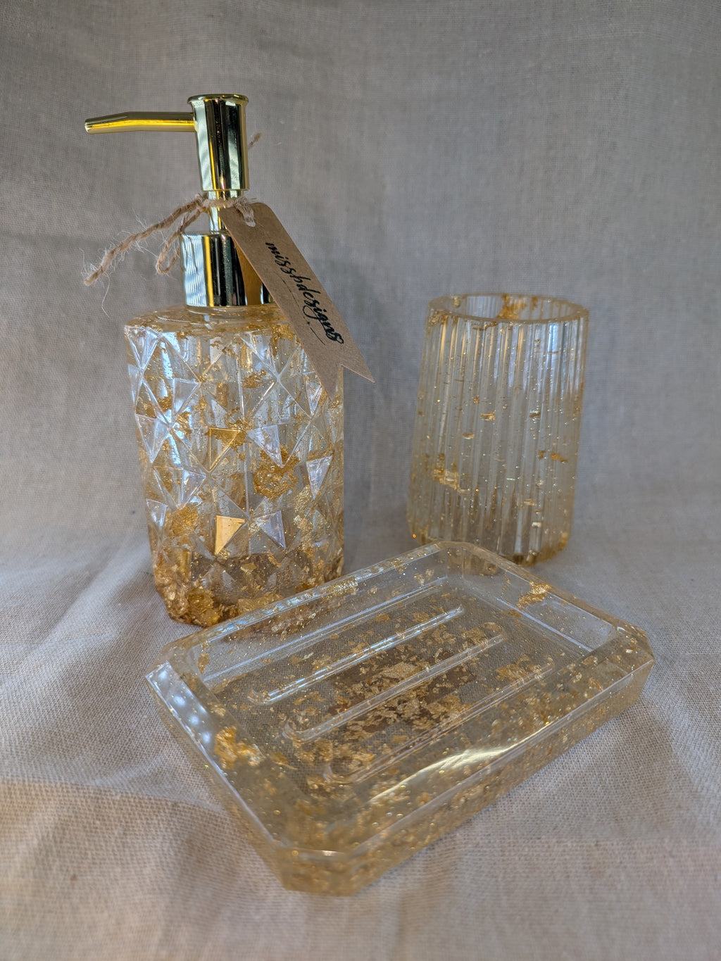 Gold Leaf ribbed handcrafted resin toothbrush holder vase